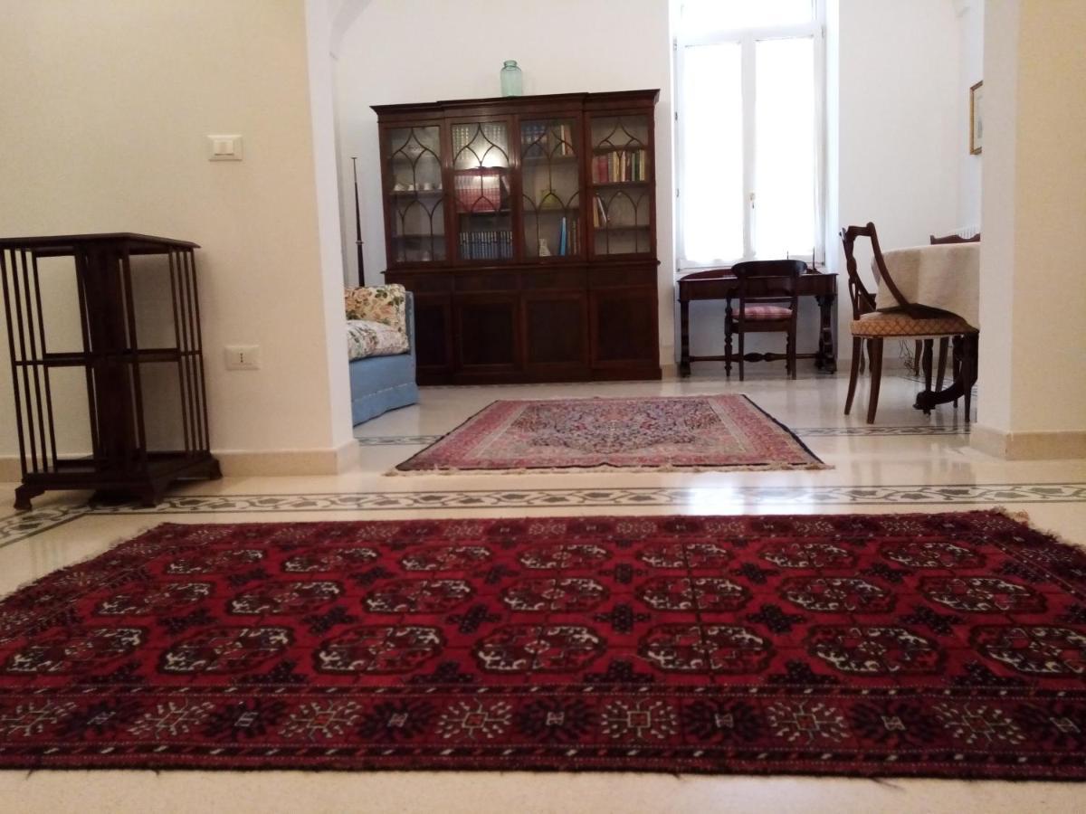 Dimora Storica Le Perle Bed & Breakfast Lecce Eksteriør bilde