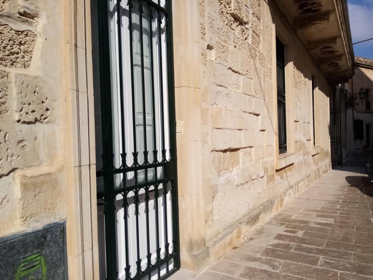 Dimora Storica Le Perle Bed & Breakfast Lecce Eksteriør bilde