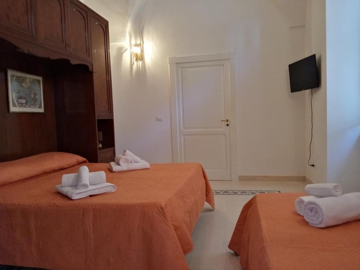 Dimora Storica Le Perle Bed & Breakfast Lecce Eksteriør bilde