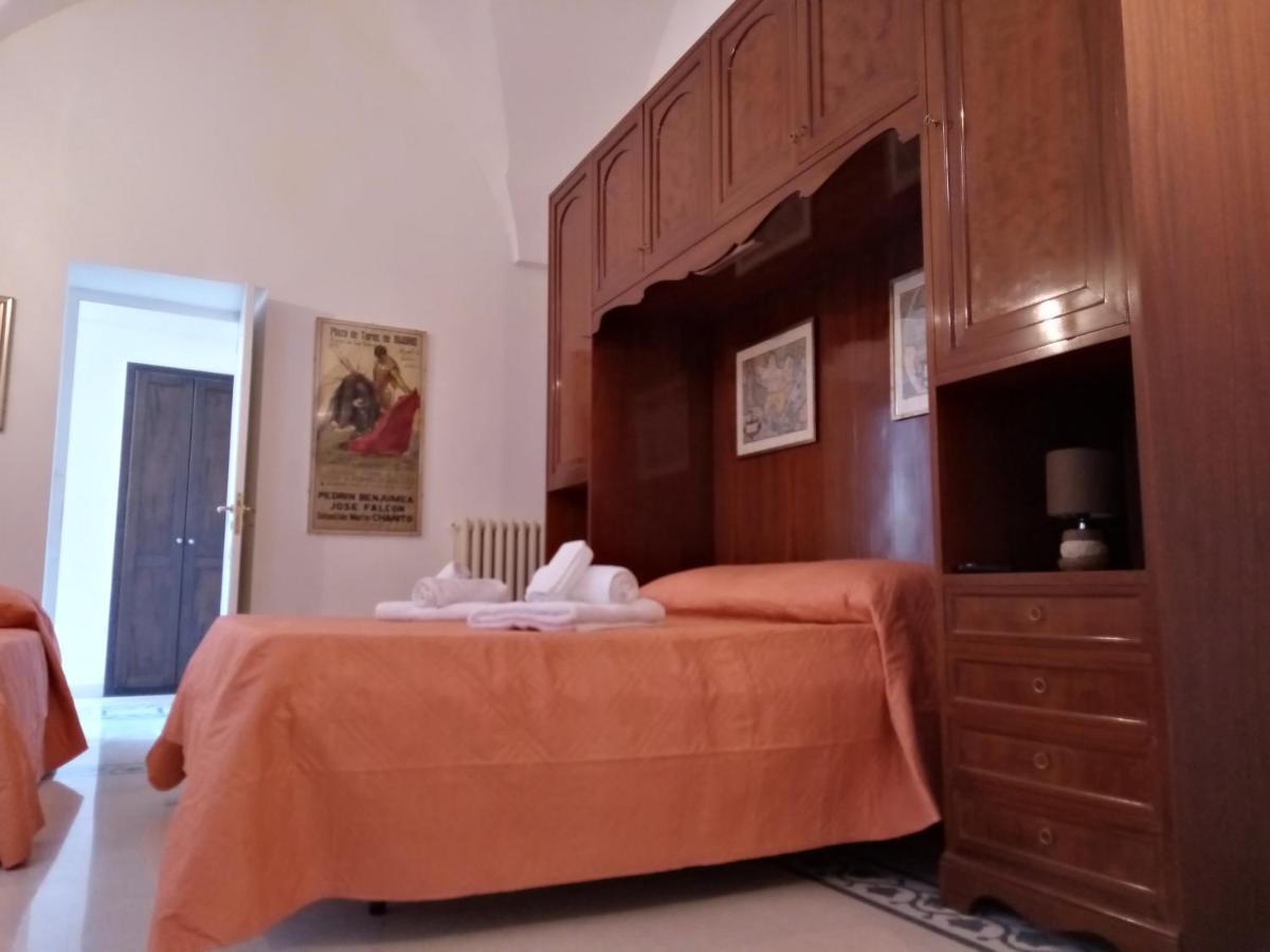 Dimora Storica Le Perle Bed & Breakfast Lecce Eksteriør bilde