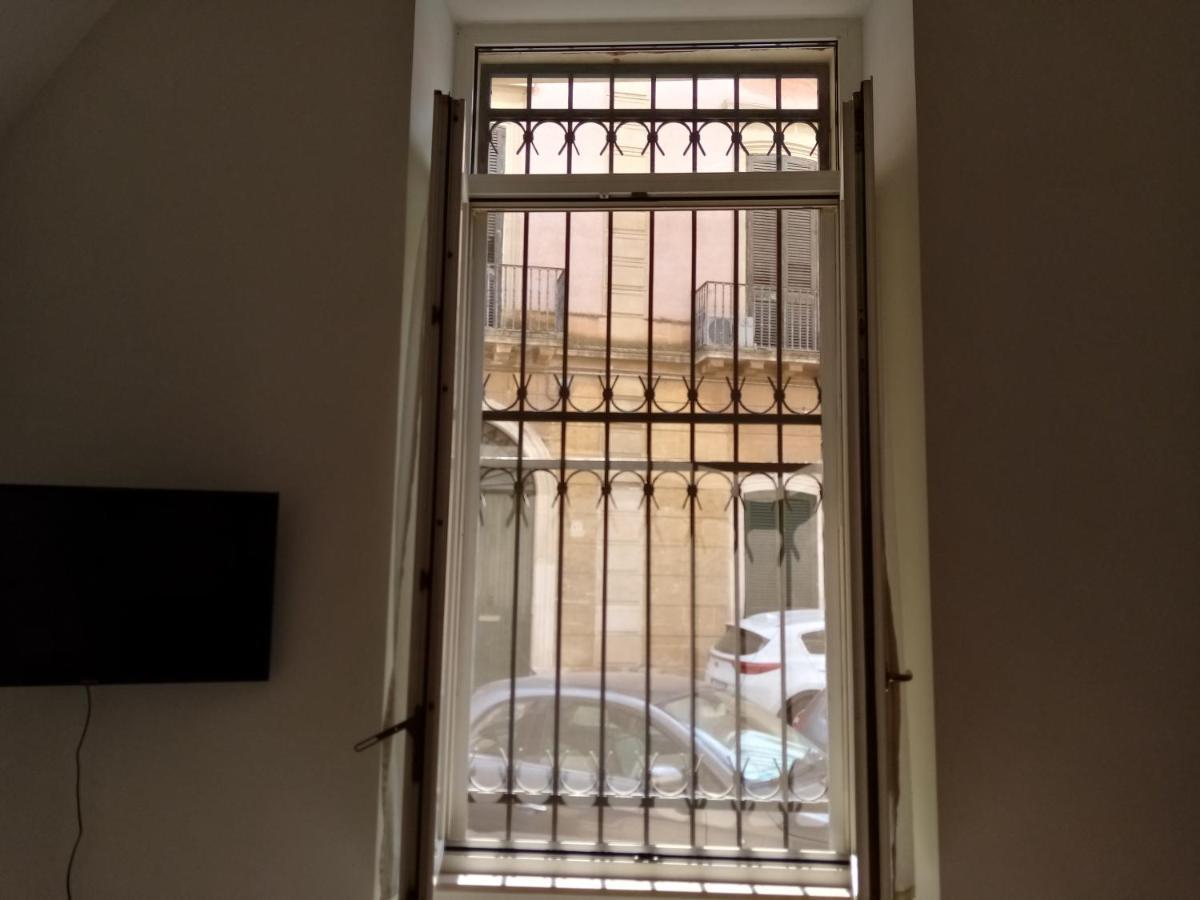 Dimora Storica Le Perle Bed & Breakfast Lecce Eksteriør bilde